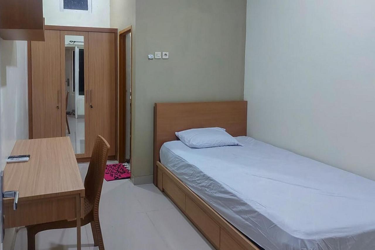Hotel Koolkost @ Jalan Tirto Agung Srondolwetan Exterior foto