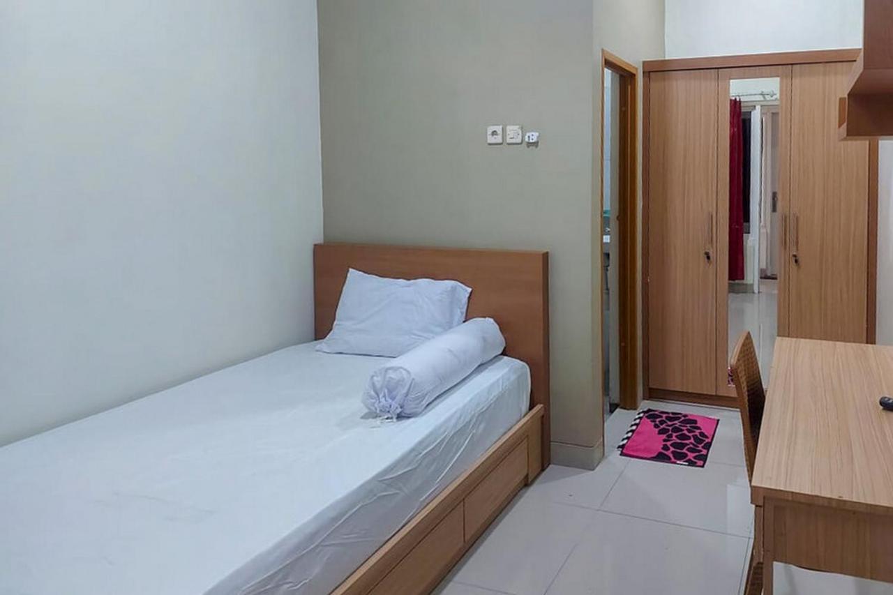 Hotel Koolkost @ Jalan Tirto Agung Srondolwetan Exterior foto